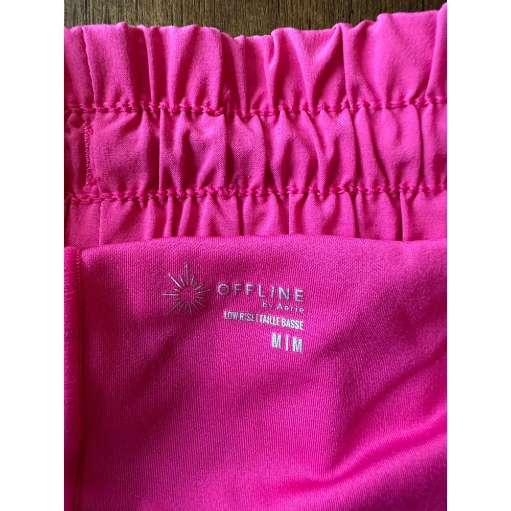 Aerie OFFLINE Hot Pink Low Rise Running Shorts Smocked Waist Womens Medium